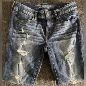 American eagle skinny cut ripped jeans
